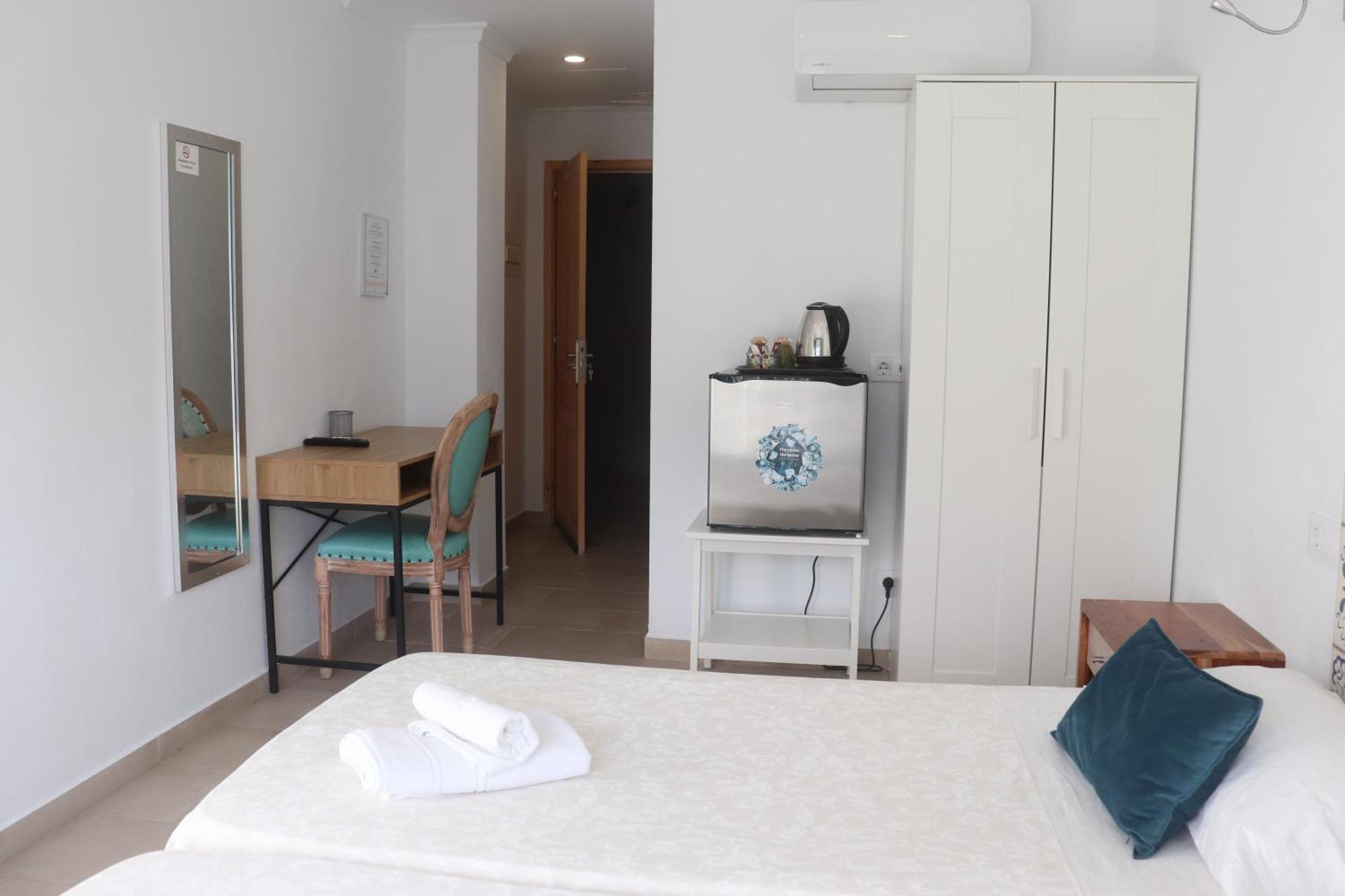 Hotel กัลเป ภายนอก รูปภาพ