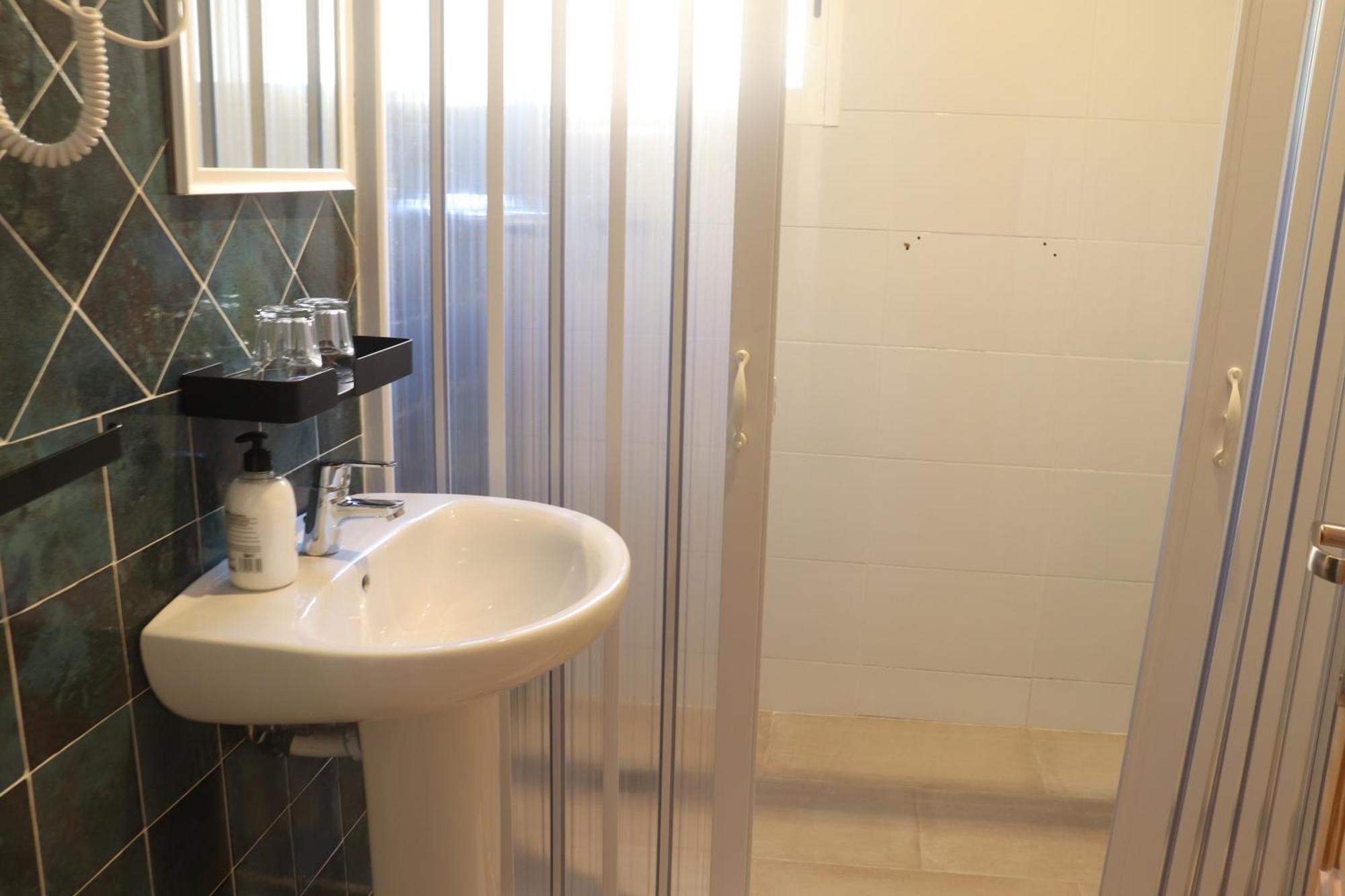Hotel กัลเป ภายนอก รูปภาพ
